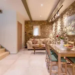 Eftichia's Nomad Stone House * Dhouvraiika