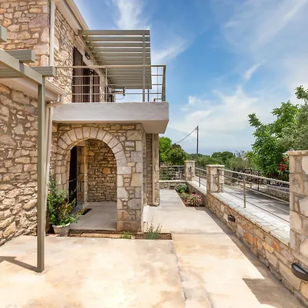 Eftichia's Nomad Stone House * Dhouvraiika