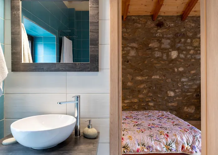 度假居 Eftichia's Nomad Stone House *