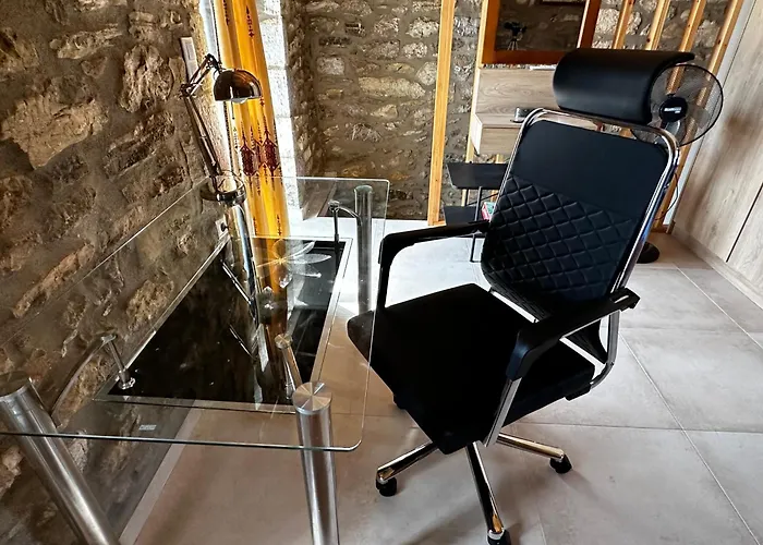 Dom wakacyjny Eftichia's Nomad Stone House Dhouvraiika